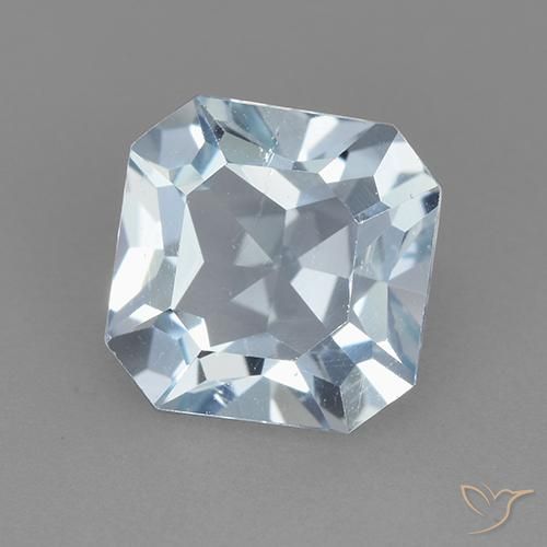 2.86 ct Blue Topaz Stone, Natural Topaz in Octagon Step Cut Shape for Sale