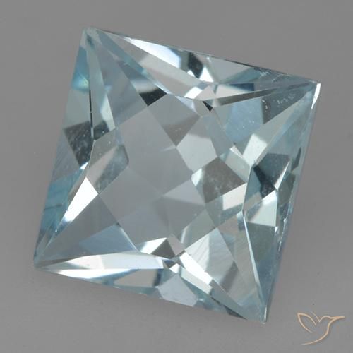 3.31 ct Blue Topaz Stone, Natural Topaz in Princess-Cut Shape for Sale