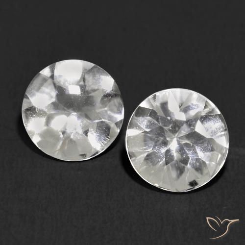 Par de Topacio Circular a juego de 6,1mm - Peso 2,1 ct en total / promedio. 1,05 ct cada uno, piedra preciosa natural No tratado, color Blanco con claridad Transparente, dureza Mohs 8 Adecuado para joyas de uso diario, Piedra del zodiaco Sagitario, Photo A