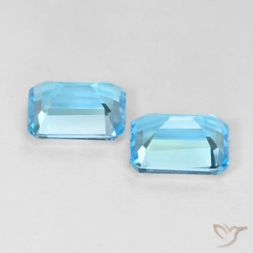 Topaz Gemstones in 8 x 6 mm (calibrated) Size for Sale, Topaz Stones in Swiss Blue Color