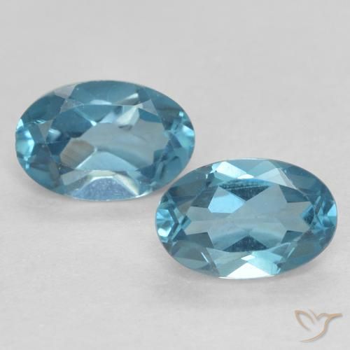 1.11 ct London Blue Topaz, 6.1 x 4.1 mm Oval Cut From Brazil, Photo A