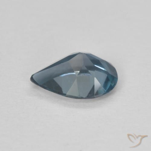 Topaz Gemstone in 7 x 5 mm (calibrated) Size for Sale, Topaz Stone in London Blue Color