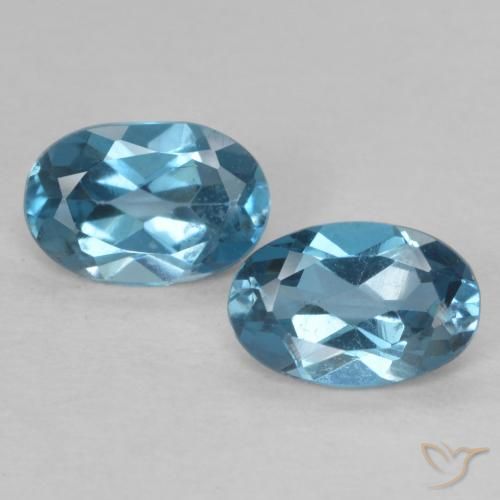 0.98 ct Loose London Blue Topaz, 6 x 4 mm Oval Cut From Brazil, Photo A