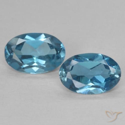 0.99ctw Natural London Blue Topaz, Oval, VVS-VS