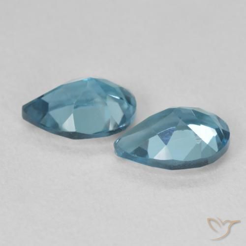 Topaz Gemstones in 7 x 5 mm (calibrated) Size for Sale, Topaz Stones in Swiss Blue Color