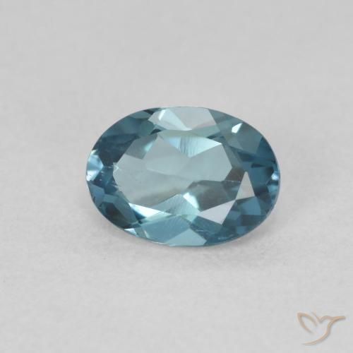 1.04 ct Blue Topaz Stone, Natural Topaz in Oval Facet Shape for Sale