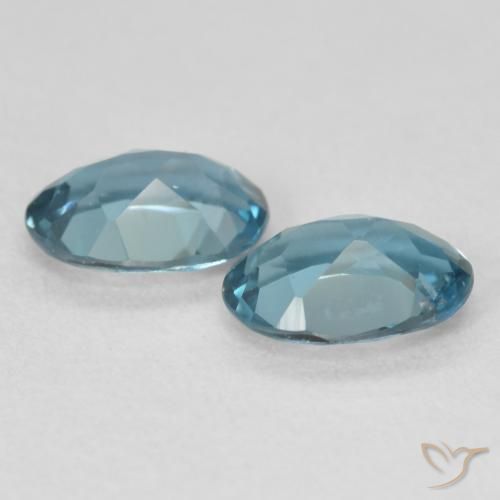Topaz Gemstones in 7 x 5 mm (calibrated) Size for Sale, Topaz Stones in London Blue Color