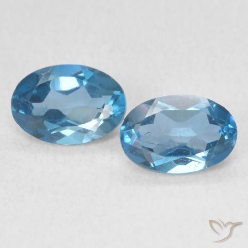 1.15ctw Natural London Blue Topaz, Oval, VS