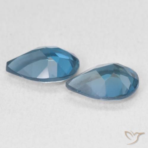 Topaz Gemstones in 7 x 5 mm (calibrated) Size for Sale, Topaz Stones in London Blue Color