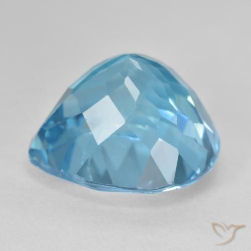 Topaz Gemstone in 17.8 x 17.4 mm Size for Sale, Topaz Stone in Yale Blue Color