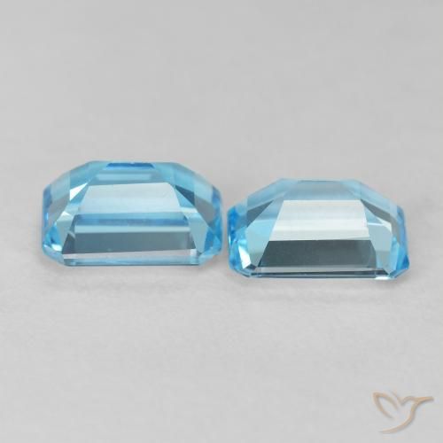 Topaz Gemstones in 8 x 6 mm (calibrated) Size for Sale, Topaz Stones in Swiss Blue Color