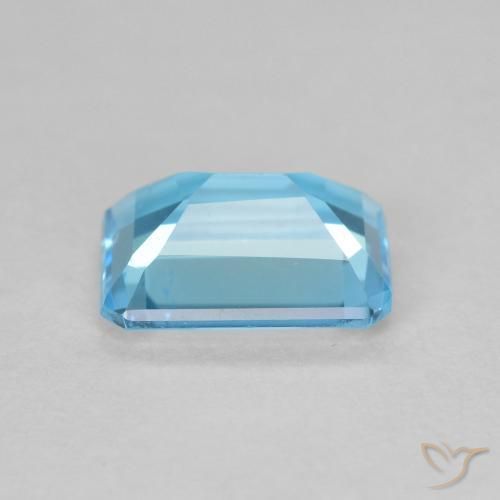 Topaz Gemstone in 8 x 6 mm (calibrated) Size for Sale, Topaz Stone in Swiss Blue Color