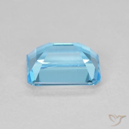 Topaz Gemstone in 8 x 6 mm (calibrated) Size for Sale, Topaz Stone in Swiss Blue Color