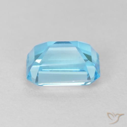 Topaz Gemstone in 8 x 6 mm (calibrated) Size for Sale, Topaz Stone in Swiss Blue Color