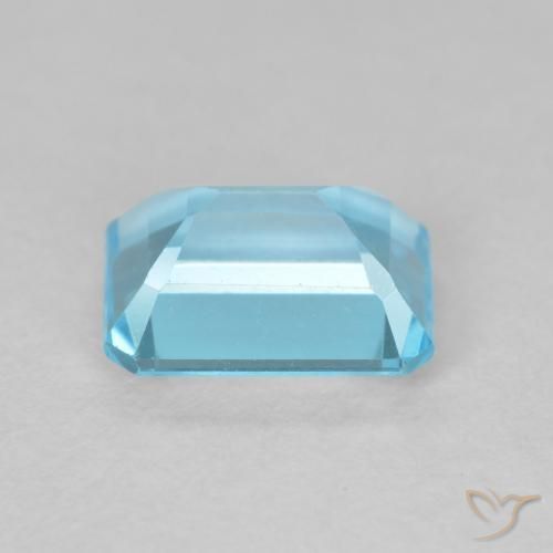 Topaz Gemstone in 8 x 6 mm (calibrated) Size for Sale, Topaz Stone in Swiss Blue Color