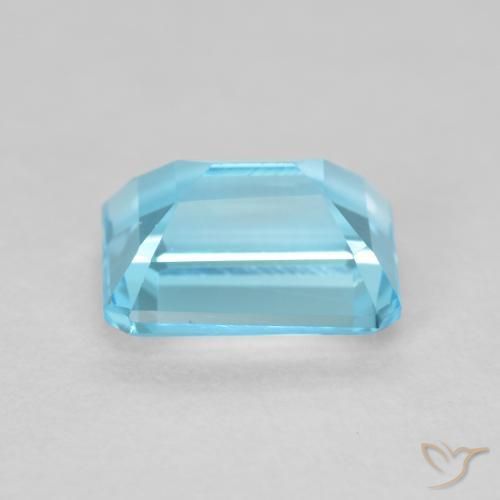 Topaz Gemstone in 8 x 6 mm (calibrated) Size for Sale, Topaz Stone in Swiss Blue Color