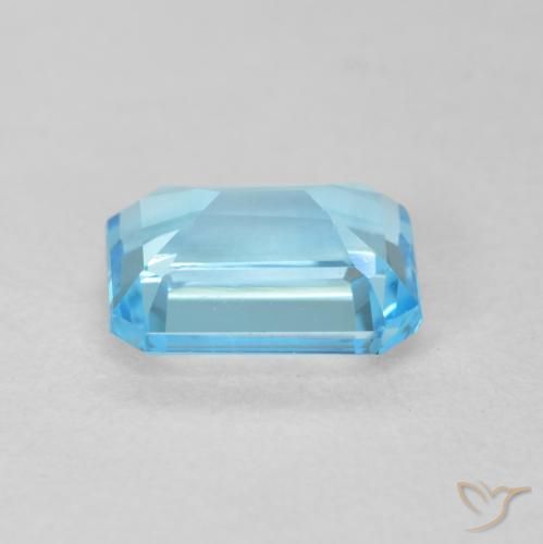 Topaz Gemstone in 8 x 6 mm (calibrated) Size for Sale, Topaz Stone in Swiss Blue Color