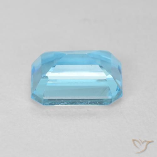Topaz Gemstone in 8 x 6 mm (calibrated) Size for Sale, Topaz Stone in Swiss Blue Color
