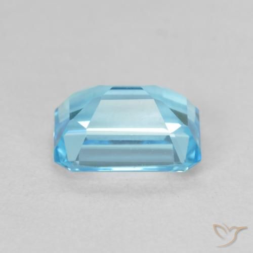 Topaz Gemstone in 8 x 6 mm (calibrated) Size for Sale, Topaz Stone in Swiss Blue Color
