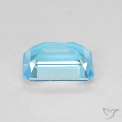 Topaz Gemstone in 8 x 6 mm (calibrated) Size for Sale, Topaz Stone in Swiss Blue Color