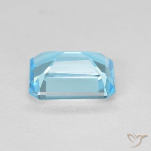 Topaz Gemstone in 8 x 6 mm (calibrated) Size for Sale, Topaz Stone in Swiss Blue Color