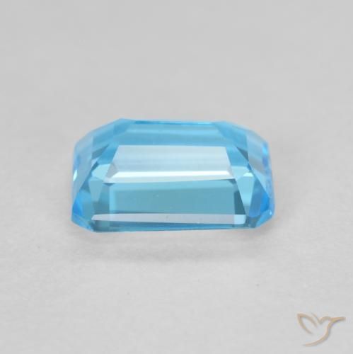 Topaz Gemstone in 8 x 6 mm (calibrated) Size for Sale, Topaz Stone in Swiss Blue Color