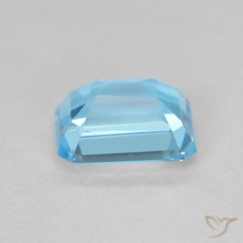 Topaz Gemstone in 8 x 6 mm (calibrated) Size for Sale, Topaz Stone in Swiss Blue Color