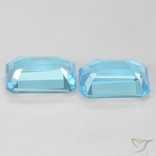 Topaz Gemstones in 8 x 6 mm (calibrated) Size for Sale, Topaz Stones in Swiss Blue Color
