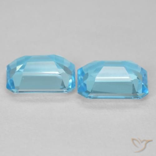 Topaz Gemstones in 8 x 6 mm (calibrated) Size for Sale, Topaz Stones in Swiss Blue Color