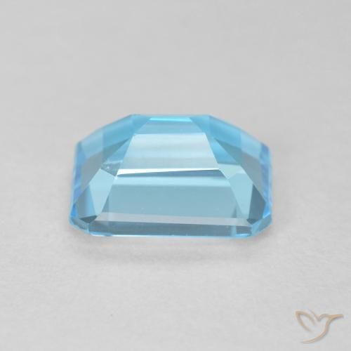 Topaz Gemstone in 8 x 6 mm (calibrated) Size for Sale, Topaz Stone in Swiss Blue Color