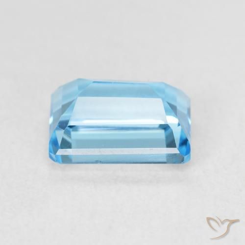 Topaz Gemstone in 8 x 6 mm (calibrated) Size for Sale, Topaz Stone in Swiss Blue Color