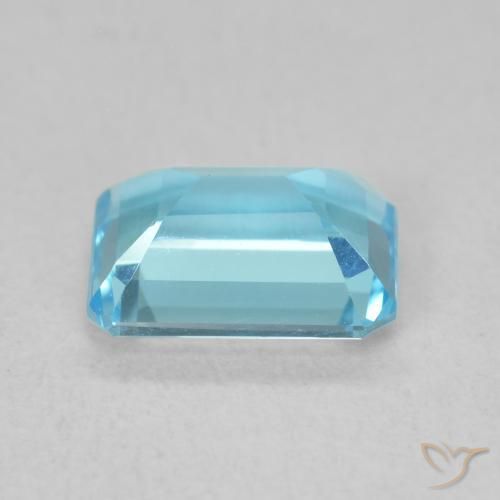 Topaz Gemstone in 8 x 6 mm (calibrated) Size for Sale, Topaz Stone in Swiss Blue Color