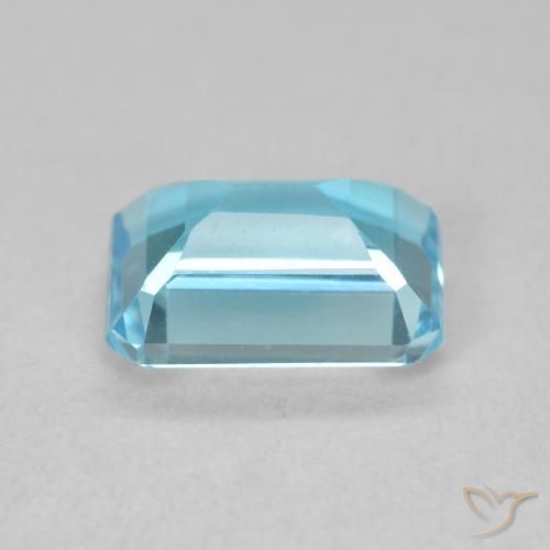 Topaz Gemstone in 8 x 6 mm (calibrated) Size for Sale, Topaz Stone in Swiss Blue Color