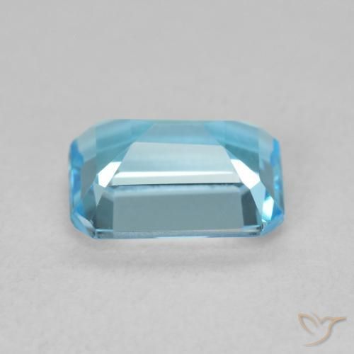 Topaz Gemstone in 8 x 6 mm (calibrated) Size for Sale, Topaz Stone in Swiss Blue Color