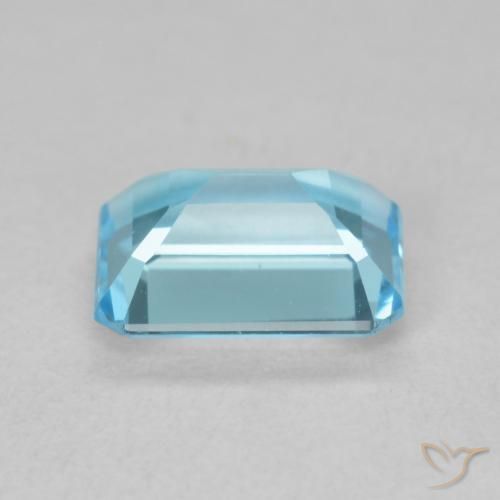 Topaz Gemstone in 8 x 6 mm (calibrated) Size for Sale, Topaz Stone in Swiss Blue Color