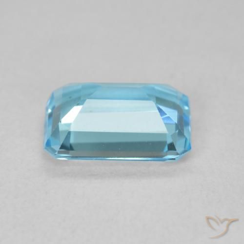 Topaz Gemstone in 8 x 6 mm (calibrated) Size for Sale, Topaz Stone in Swiss Blue Color