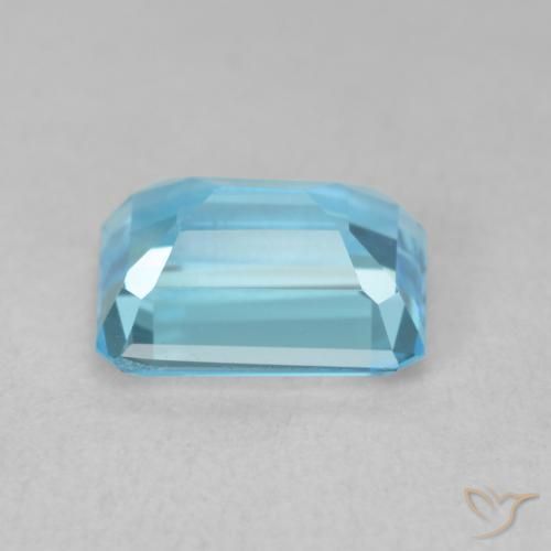 Topaz Gemstone in 8 x 6 mm (calibrated) Size for Sale, Topaz Stone in Swiss Blue Color
