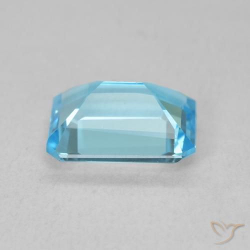 Topaz Gemstone in 8 x 6 mm (calibrated) Size for Sale, Topaz Stone in Swiss Blue Color