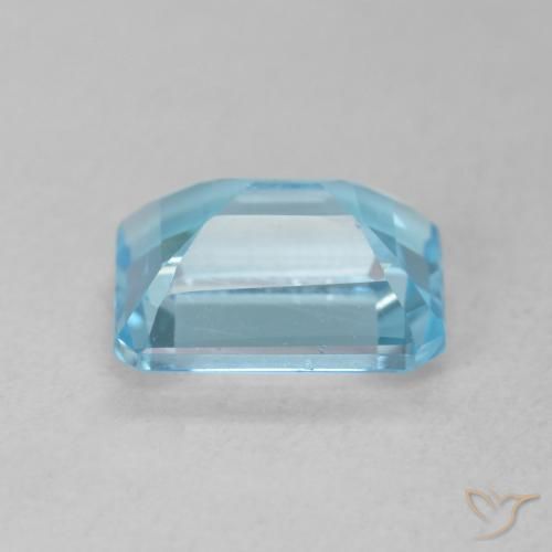 Topaz Gemstone in 8 x 6 mm (calibrated) Size for Sale, Topaz Stone in Swiss Blue Color