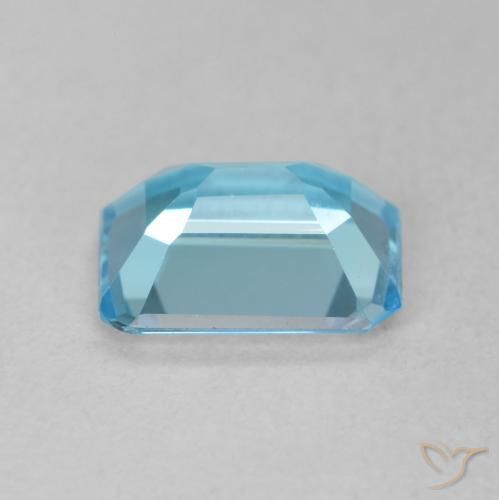 Topaz Gemstone in 8 x 6 mm (calibrated) Size for Sale, Topaz Stone in Swiss Blue Color