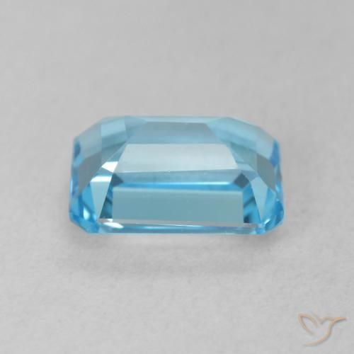 Topaz Gemstone in 8 x 6 mm (calibrated) Size for Sale, Topaz Stone in Swiss Blue Color