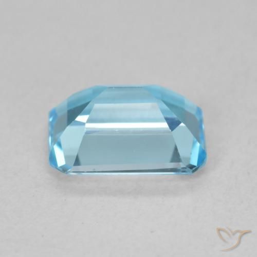 Topaz Gemstone in 8 x 6 mm (calibrated) Size for Sale, Topaz Stone in Swiss Blue Color