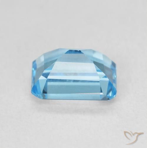 Topaz Gemstone in 8 x 6 mm (calibrated) Size for Sale, Topaz Stone in Swiss Blue Color