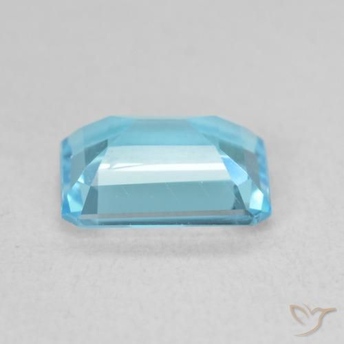 Topaz Gemstone in 8 x 6 mm (calibrated) Size for Sale, Topaz Stone in Swiss Blue Color