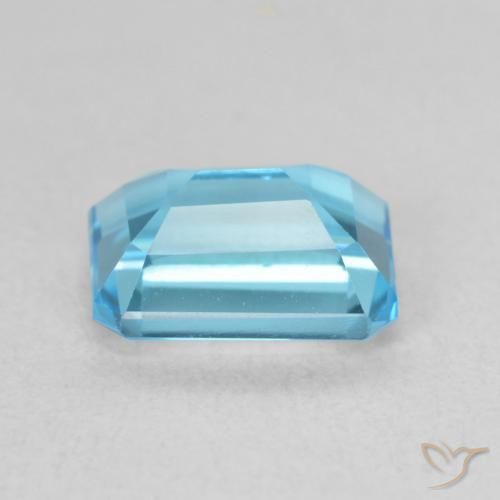 Topaz Gemstone in 8 x 6 mm (calibrated) Size for Sale, Topaz Stone in Swiss Blue Color