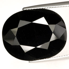 32.40 ct Black Tourmaline Gemstone, Tourmaline Gem in Oval Facet Shape for Sale.