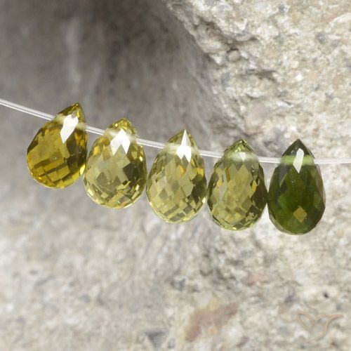 Lot de 5pc Tourmaline s Multicolore Briolette du Mozambique - Poids total 3,1 ct / moy. 0,62 ct chaque, taille 5,7x3,8 mm, couleur : Multicolore, dureté de Mohs 7 à 7.5 convient aux bijoux de tous les jours, pierre de sagesse, Année de la pierre précieuse du tigre, Photo A