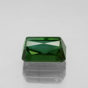Tourmaline Gemstone in 8.9 x 6.2 mm Size for Sale, Tourmaline Stone in Green Color
