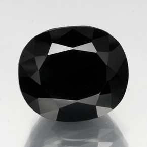 33.5ct Oval Facet Black Tourmaline Gem for sale 33.5ct Oval Facet Black Tourmaline Gem (ID: 348739)