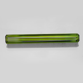 2.65 ct Green Tourmaline Gemstone, Tourmaline Gem in Octagon Facet Shape for Sale.